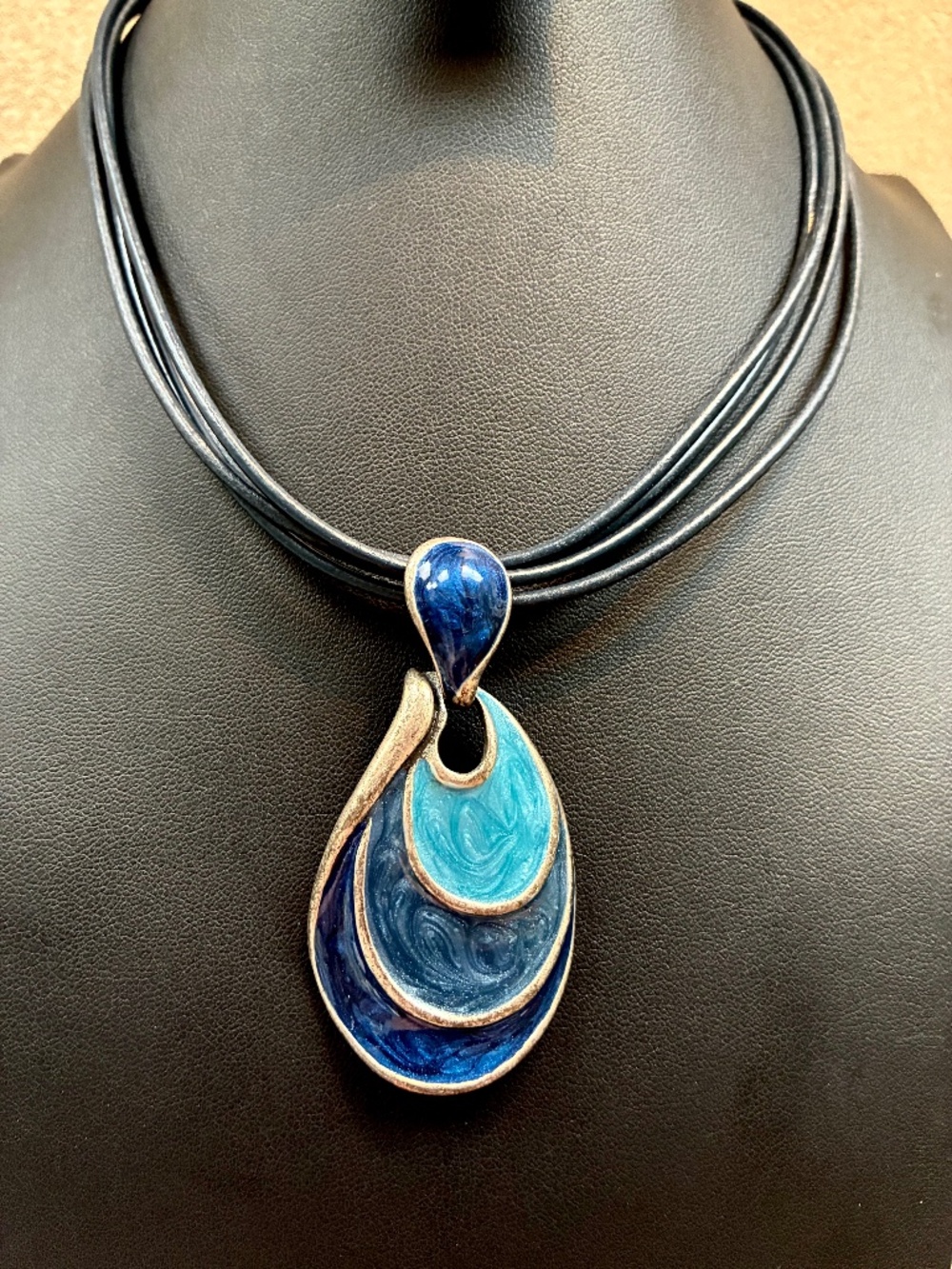 Chico’s Multi Cord Pendant Necklace
